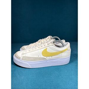 Nike Blazer Low Platform Light Lemon Twist White Women’s Size 11 Sneakers DJ0292